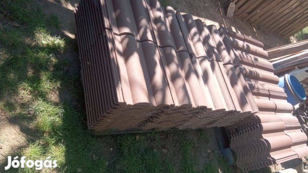 Barna Danubia, Mediterrán cserép