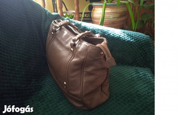 Barna, valódi bőr táska, válltáska