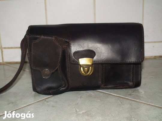 Barna autóstáska Valenti valódi bőrtáska bőr táska autós kistáska