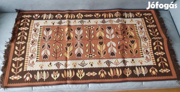 Barna-bézs szőnyeg eladó