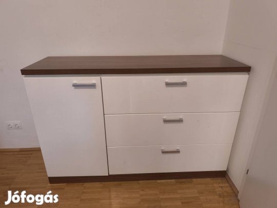 Barna fehér színű 1ajtós 3fiókos komód 