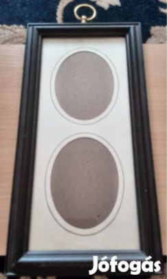 Barna kemény fa keretes falra akasztható fényképtartó