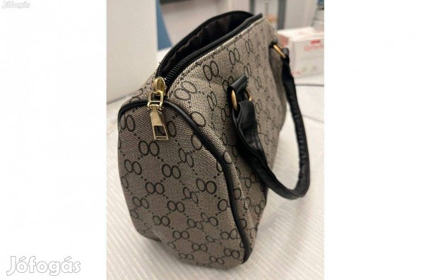 Barna színű kézi táska és neszesszer szett új