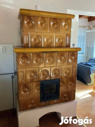 Barna tányéros cserépkályha eladó!