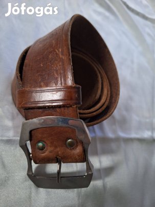 Barna vastag bőr öv