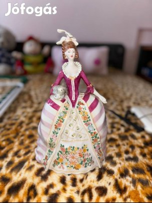 Barokk hölgy kutyával