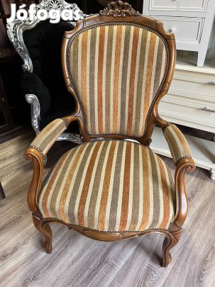 Barokk magastámlás fotel 55000 ft bp.17 ker