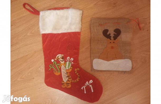 Bársony Mikulás csizma felakasztható ajándék rénszarvasos zsák