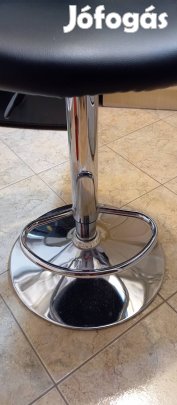 Bárszék alig használt 