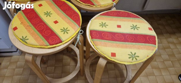 Bárszék kerek natúr színű 4db