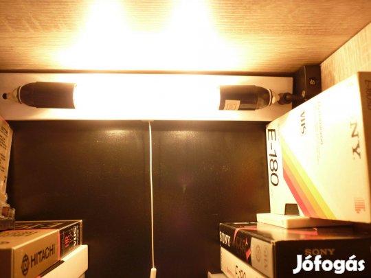 Bárszekrény megvilágító lámpa hibátlan állapotban eladó