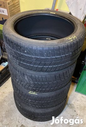 Barum Polaris5 215/40 R17 Vlx Téligumi szett