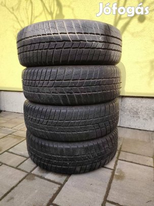 Barum Polaris 5 téli gumiszett, 185/60 R15 84 T TL