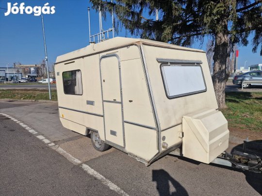 Bastei 351 (üvegtigris) lakókocsi érvényes műszaki, elősátor