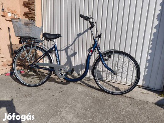 Bauer agyváltós, mélyvázas női 26"-os stílusos mélyvázas kerékpár