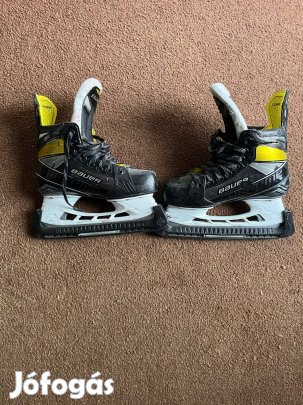 Bauer supreme 3s korcsolya 4,5 length 3 fit