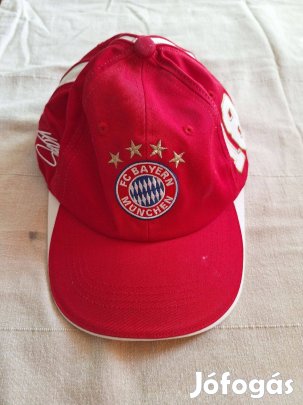 Bayern München baseball sapka, Klose (Miroslav) aláírás és név hímzés