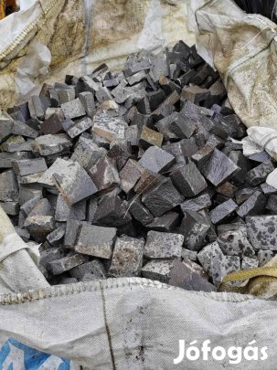 Bazalt kő kockakő, macskakő felezett 8-10 cm-es térkő Új Engedmény!