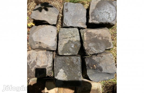 Bazaltkő darabok