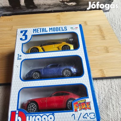 Bburago 3 db os fém kocsi szett új dobozos