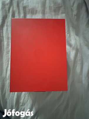 Beats fejhallgató piros csomagolása, doboza