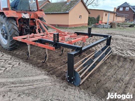 Becker 11 kapás gruber Új lándzsákkal éd méjséghatárolós tömörítőhenge