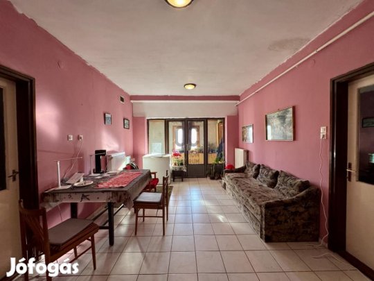 Becsehelyi 91 nm-es ház eladó