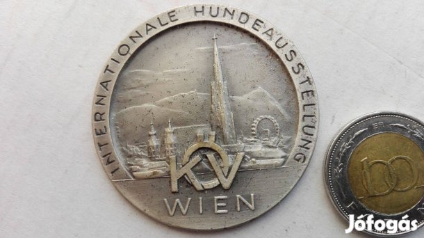 Bécsi Nemzetköz Kutya kiállítási régi ritka db /ezüstözött /