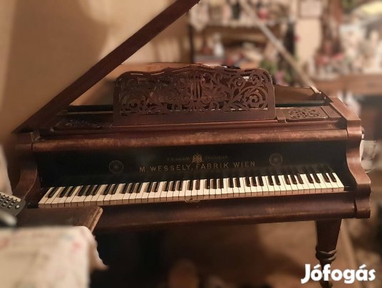Bécsi zongora ingyen