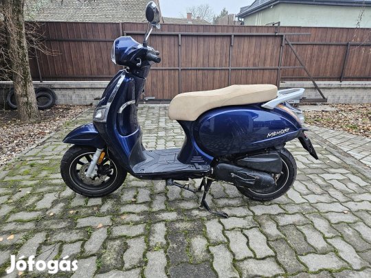 Beeline Memory 4T robogó