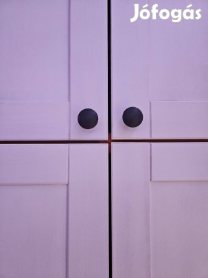 Beépített szekrény