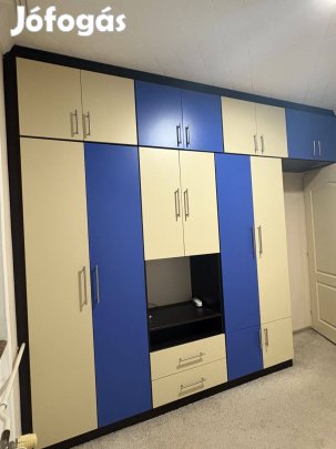 Beépített szobabútor