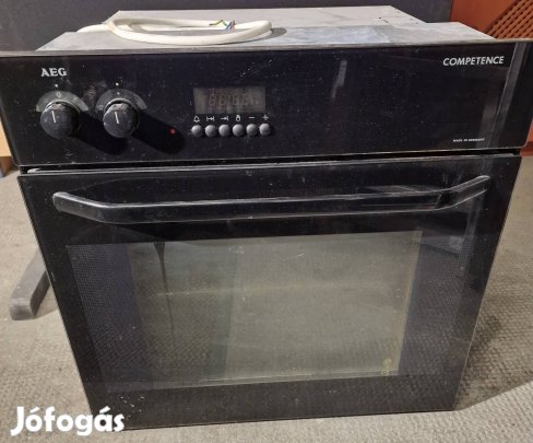 Beépítős AEG villany sütő.