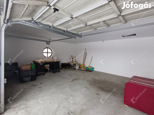 Befektetők figyelem! 278 m-es, 7 szobás ingatlan üzleti potenciállal