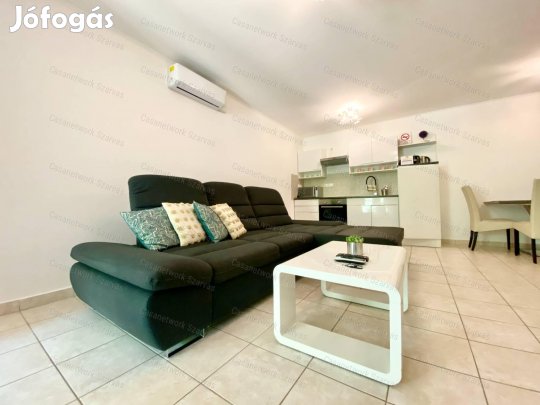 Befektetőknek is! Cserkeszőlőn eladó téglalakás a gyógyfürdőhöz közel