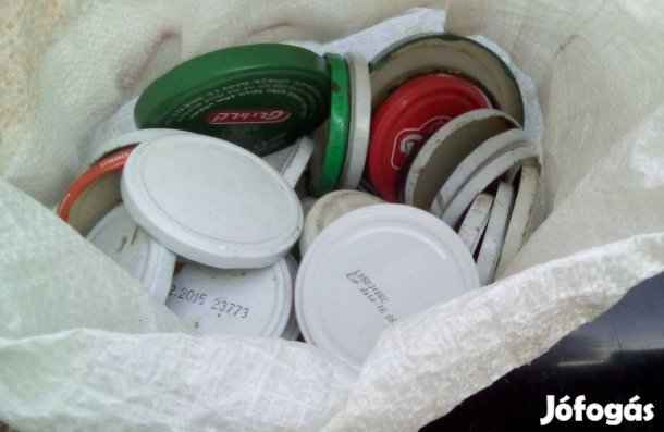 Befőttes üvegre kupakok, használtak. Sok féle méretben. 50 ft/db