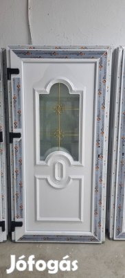 Bejárati ajtók akciós áron készlket erejéig