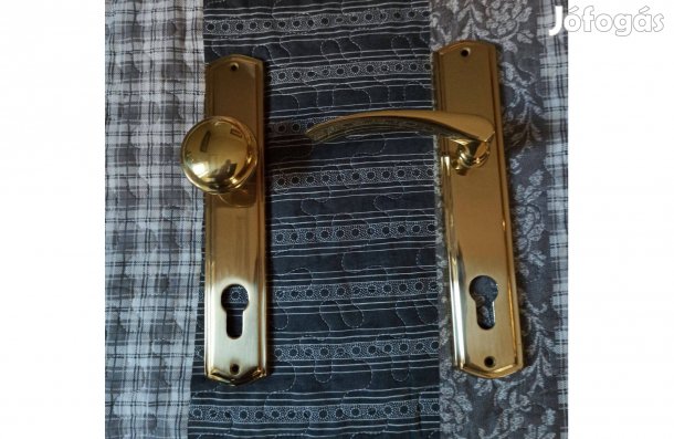 Bejárati ajtókilincs Új