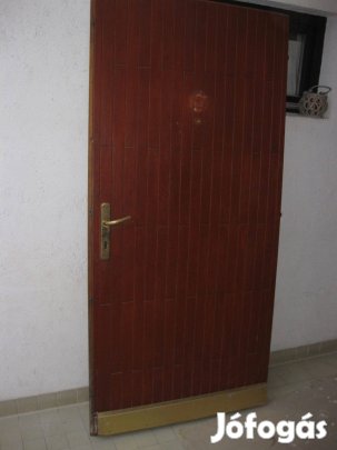 Bejárati ajtólap eladó