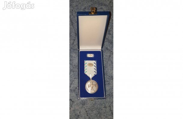 Békefenntartásért Szolgálati jel magyar kitüntetés