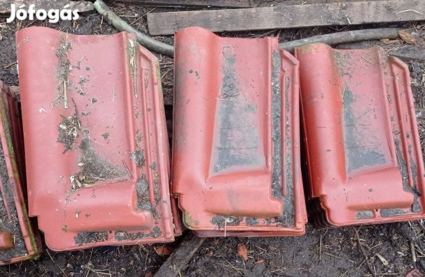 Békéscsaba Jamina speciális kialakítású mázas cserép Kiskunfélegyházán