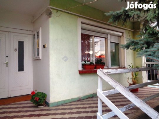 Békéscsabai eladó 108 nm-es ház
