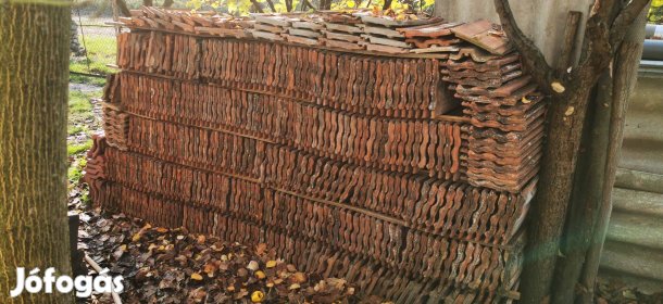 Békéscsabai tetőcserép 200db eladó