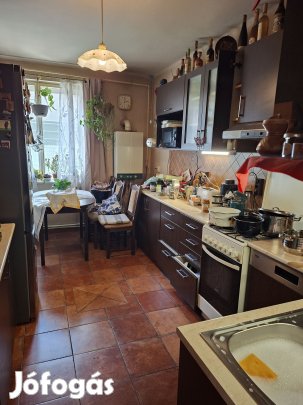 Békéscsabán 133 m2-es padlásteres családi ház eladó
