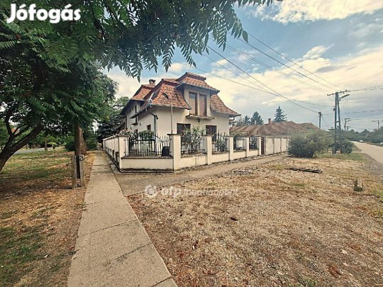 Békési eladó 115 nm-es ház