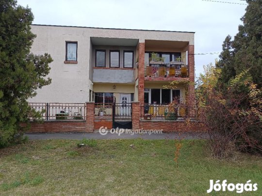 Békési eladó 95 nm-es ház