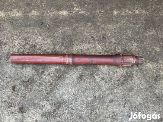 Belarus MTZ féltengely