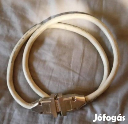 Belden 9901 IEEE 802.3 Style kábel a képeken látható csatlakozókkal