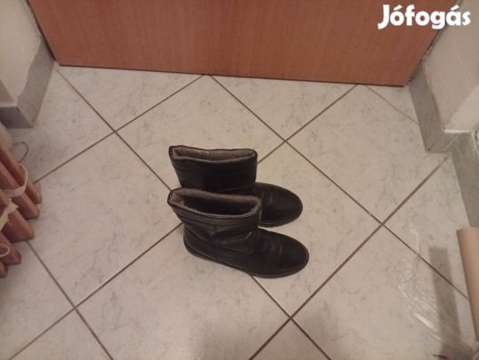 Bélelt 39-es börcsizma