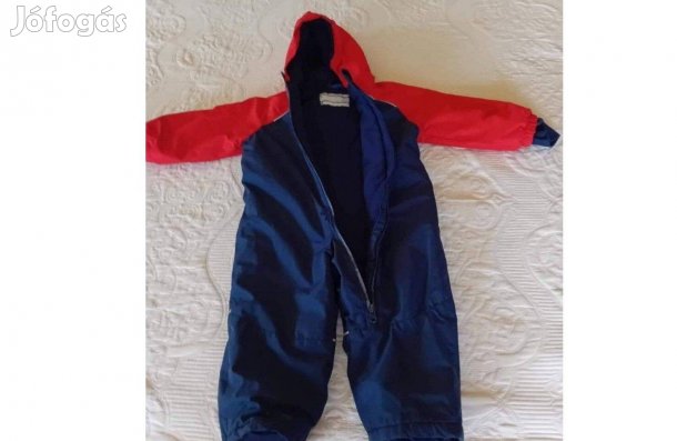 Bélelt kisfiú overál (92)